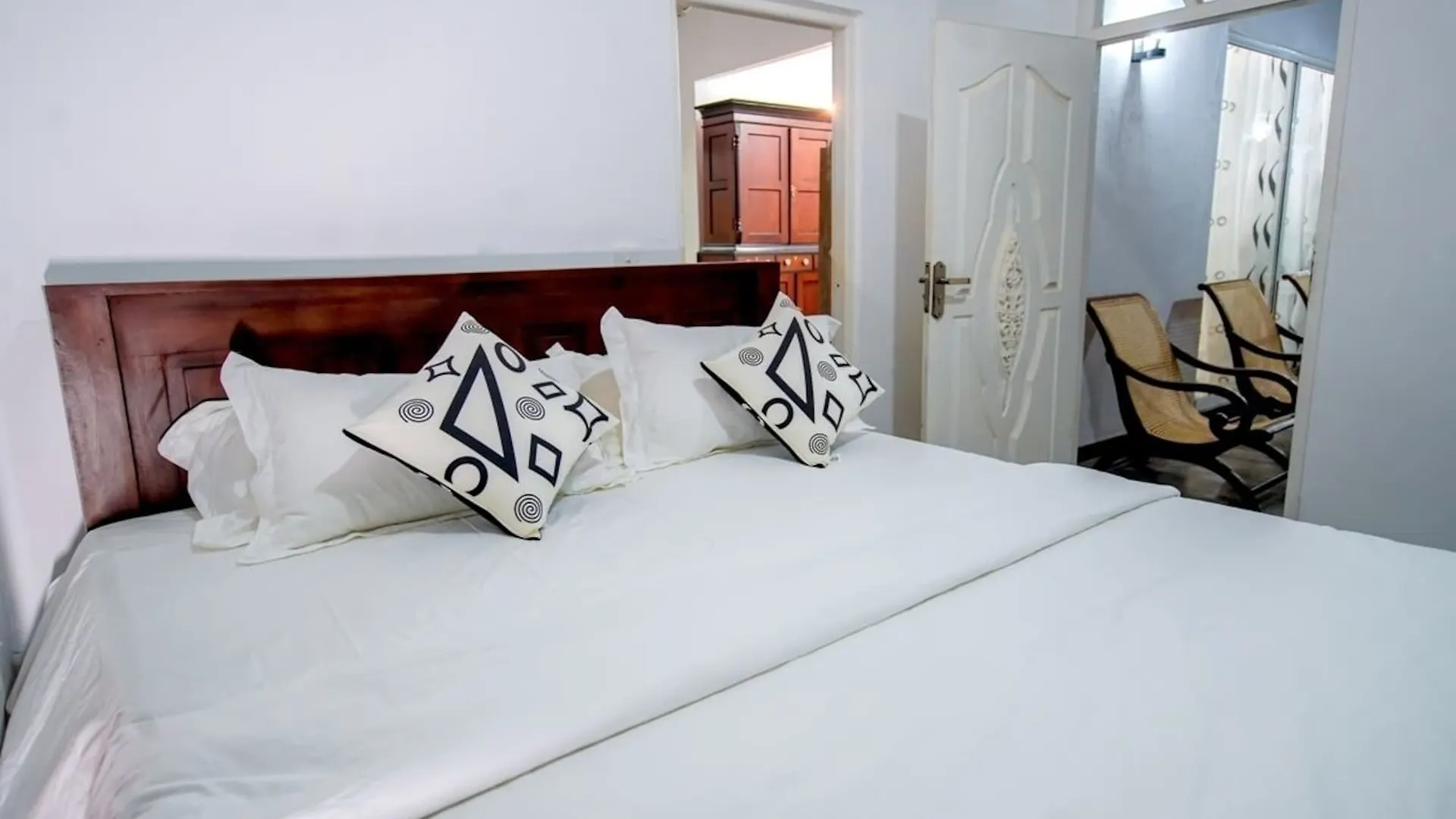 Fishermen Lagoon Villa Negombo